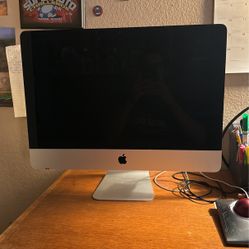 21.5-inch iMac Desktop Computer