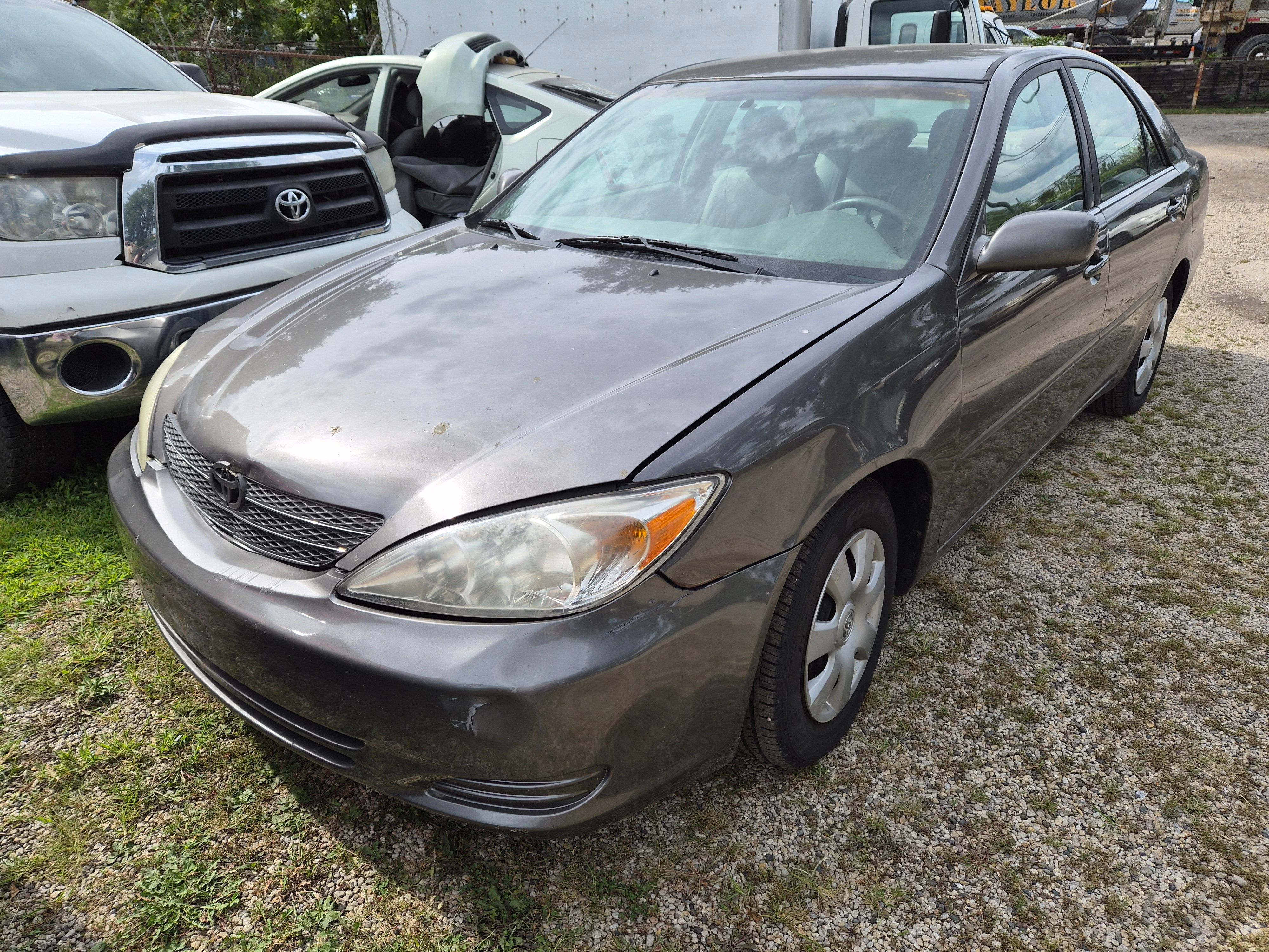 2004 Toyota Camry