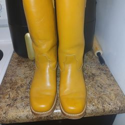 Vintage Sears 1970s Leather  campus Boots.