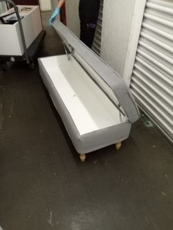 Bench Seat / Storage