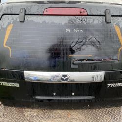 2008 TRIBUTE (Complete)LID/ LIFT GATE PART