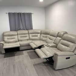 Sectional Couch Recliner 