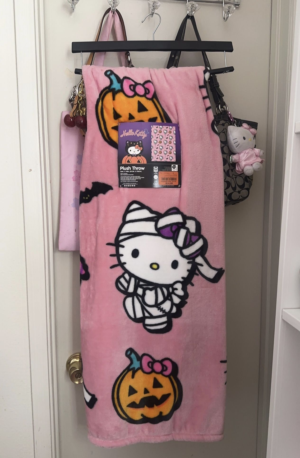 Hello Kitty Halloween Blanket