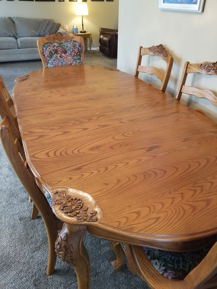 Solid Oak Table. Need to sell.