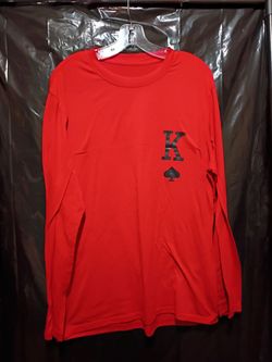 Men's Long Sleeve Poker - Themed Graphic T - shirt Featuring A Minimalist " King of Spades. Size XL.