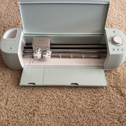 Cricut Explore Air 2