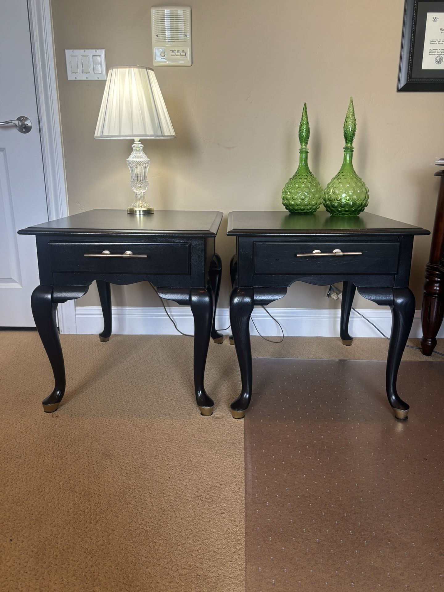 Black Broyhill End / Side Tables