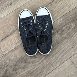 Converse Size 7, Great Condition