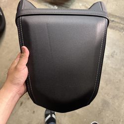 2023 Honda Cb650R Back Seat / Passenger Seat 