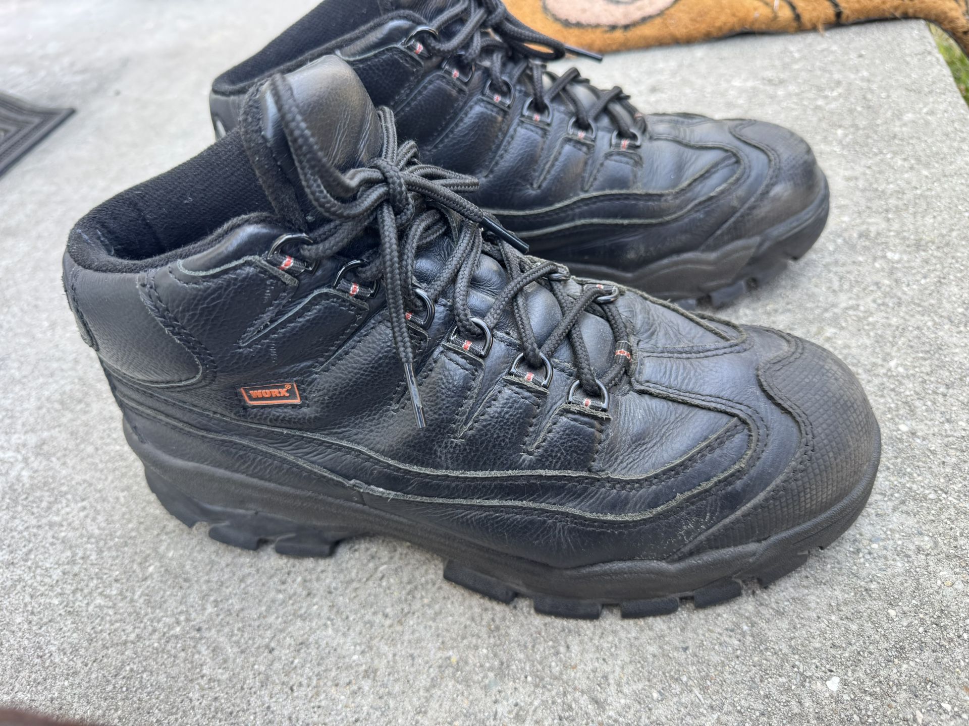 Worx Red wing Boots