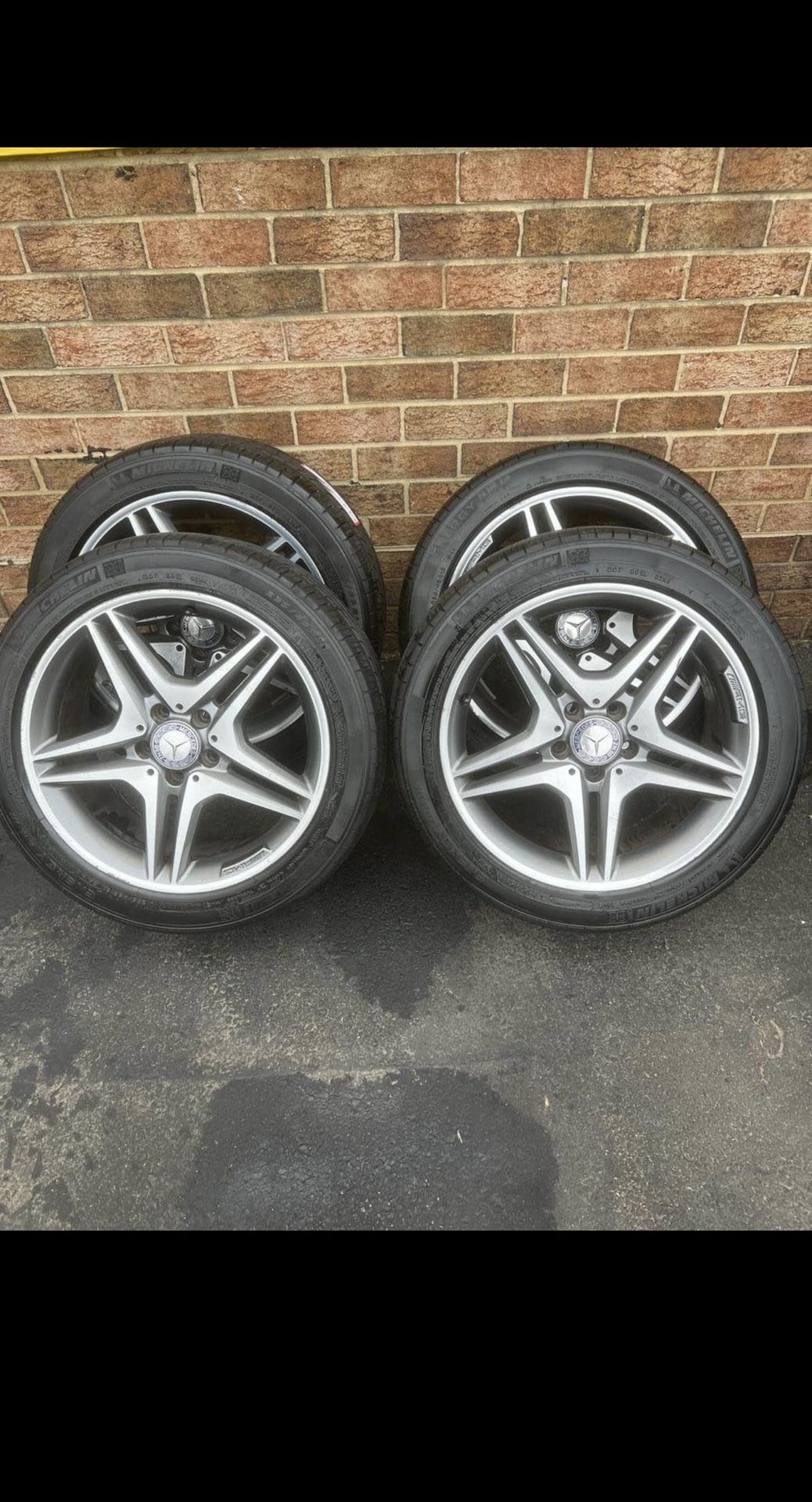 Mercedes Benz Wheels & Tires