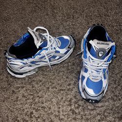 Balenciaga Runners (43)