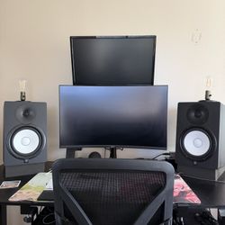 Yamaha HS8 Studio Monitors