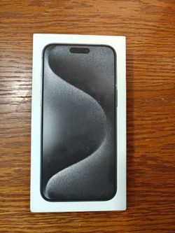 iPhone 15 Pro Max Box