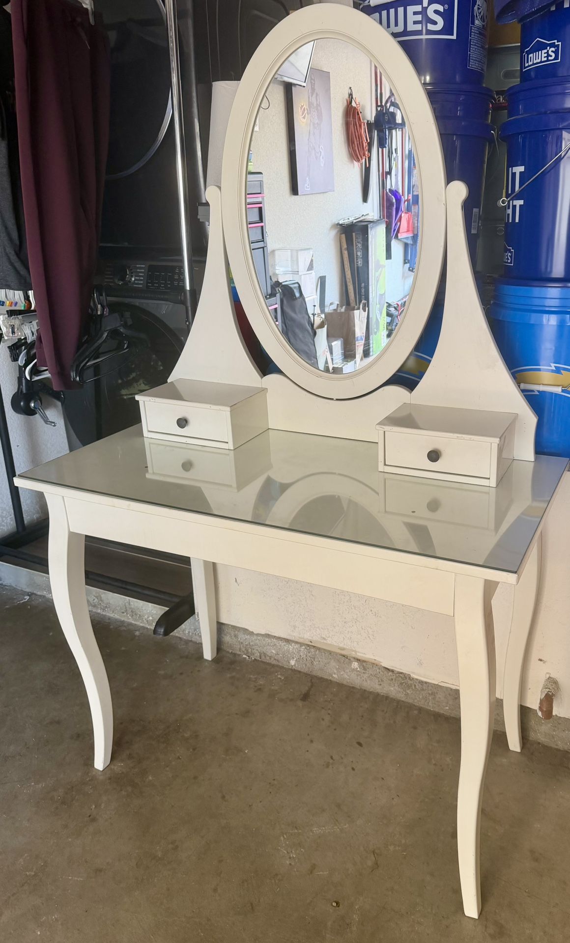 Vanity With Mirror
