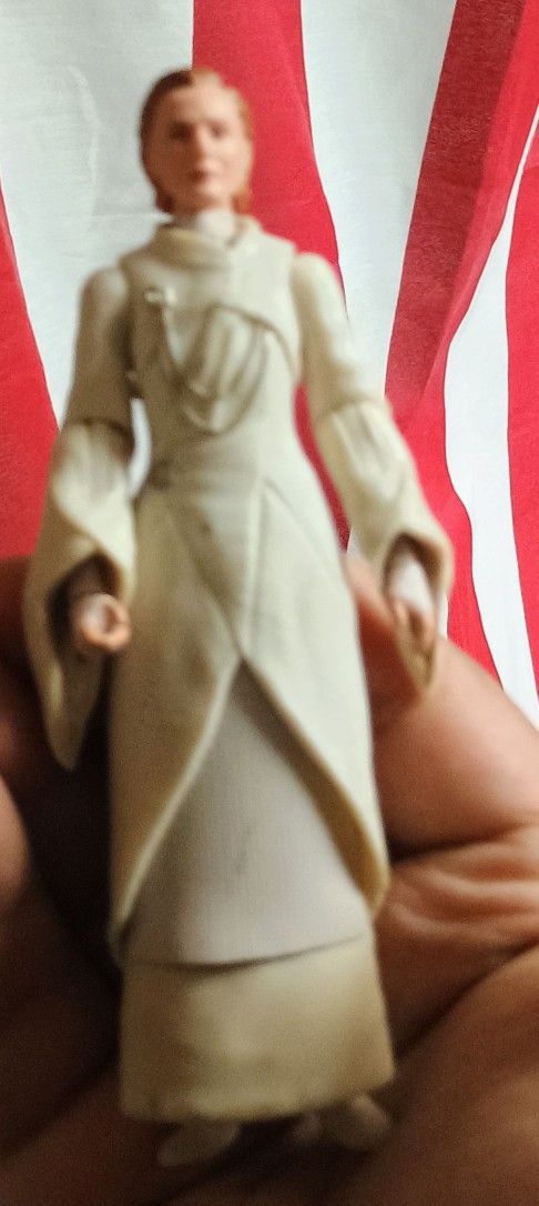 STAR WARS The Black Series Senator Mon Mothma Toy 6-Inch-Scale Andor Collectible Action Figure