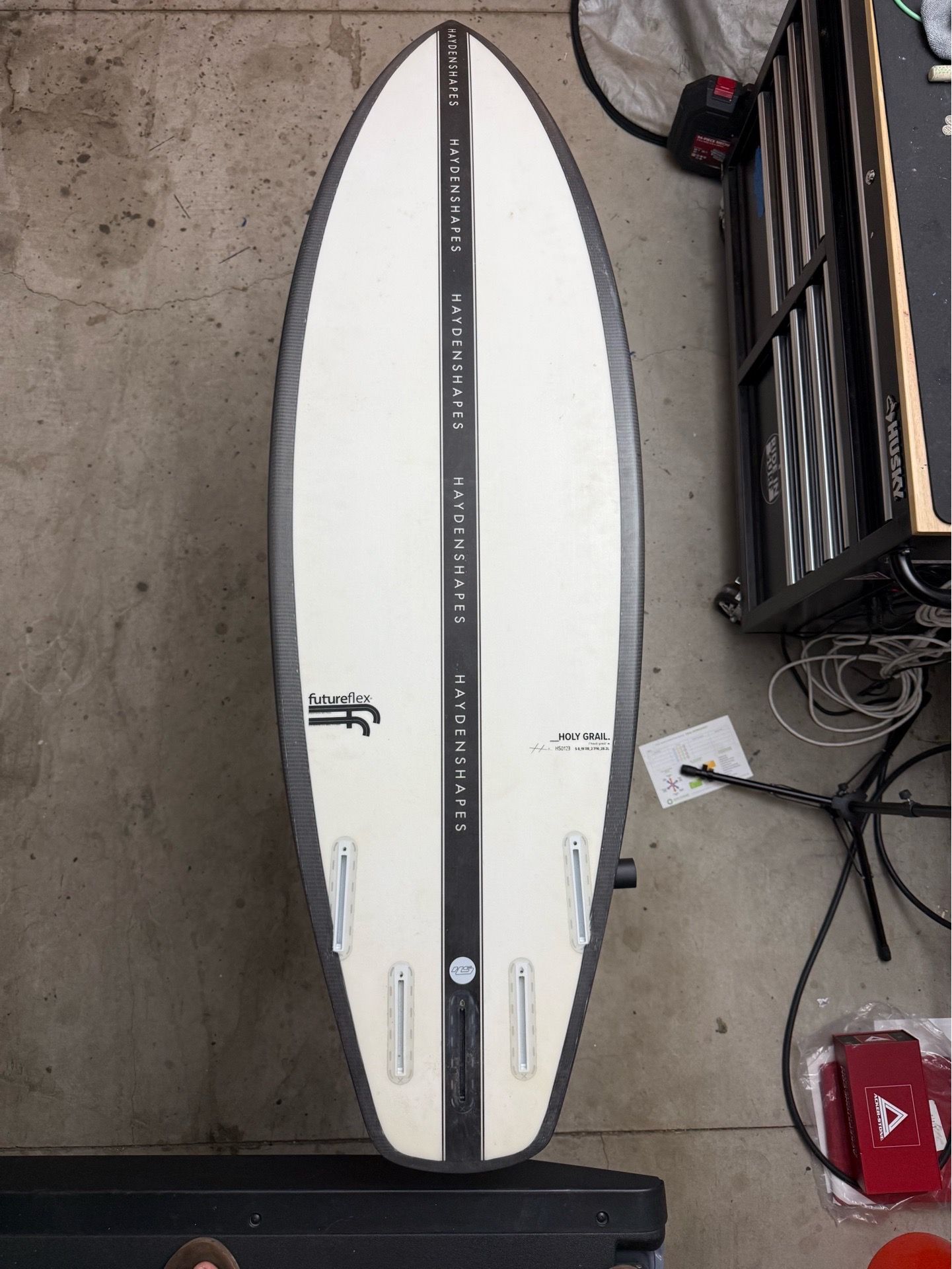 Surfboard Hayden shapes Holy Grail 5