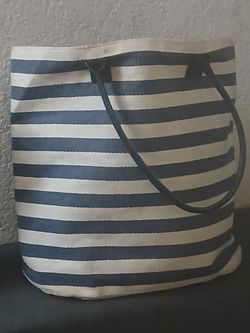 Ladies shoulder bag/ tote/ purse/ bag