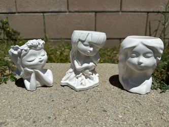 3 Girl Plaster Casts
