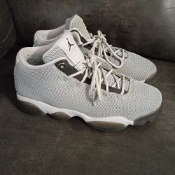 Air Jordan Horizon Low 