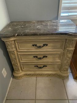 Marble Drawer