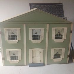 Antique Doll House With Furniture