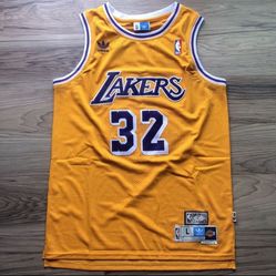 Magic Johnson Jersey Size XL
