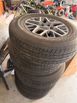 10k Jeep tires and rims