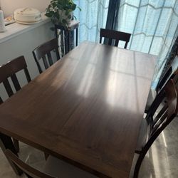 Dining Set – 6 Chairs + Table