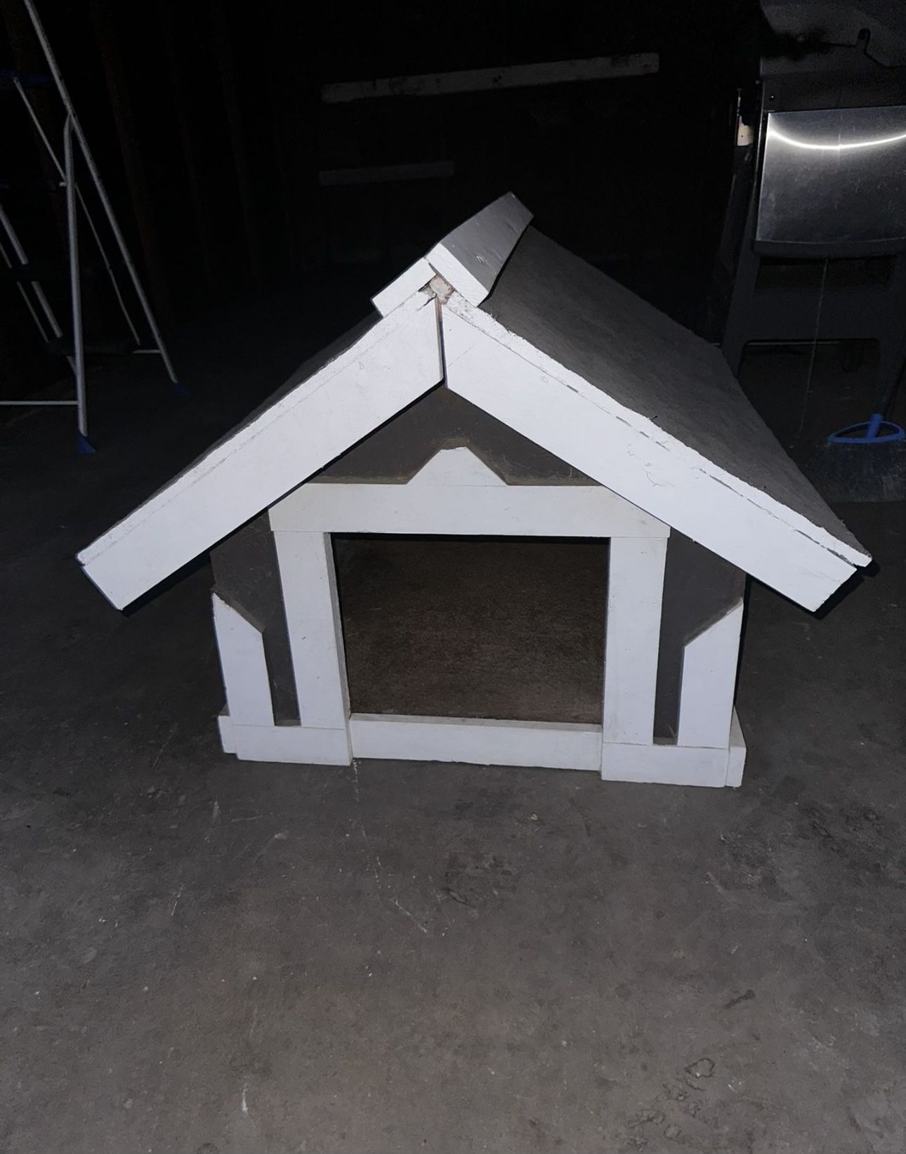 Dog House