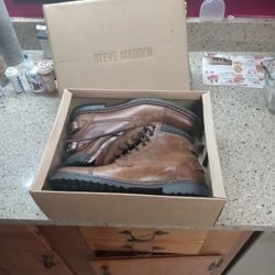 Steve Madden  Learher Boots ,new