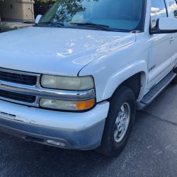 2002 Chevy Tahoe
