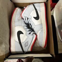 Jordan 1 Mid Gs Half Blue