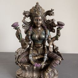 Lakshmi Hindi Goddess Statue