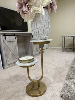 Accent Table