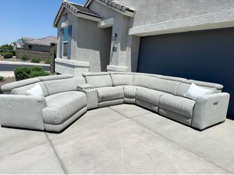 Living Spaces Grey Power Reclining Sectional Couch