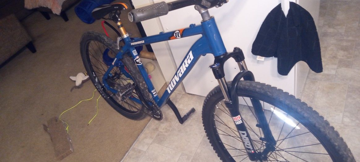 Navarro Ponderosa 24"
