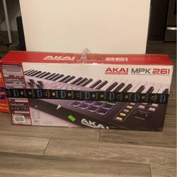 AKAI MPK261 