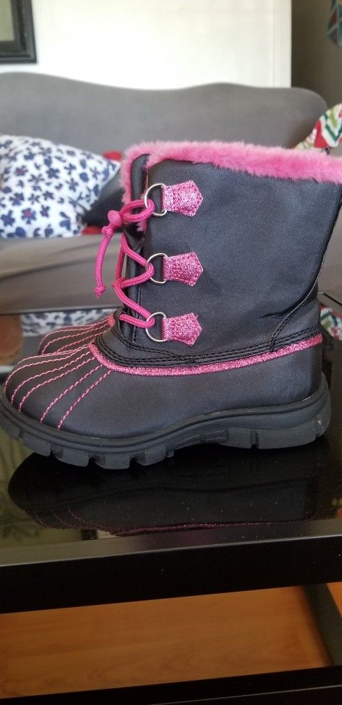 Black & Pink Snow Boots - The Children's PLACE