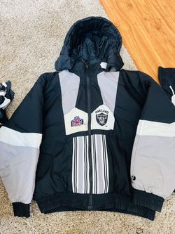 Vintage Pro Player Raiders Reversible Puffer Jacket NFL Experience Hooded Size Medium