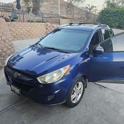 2012 Hyundai Tucson