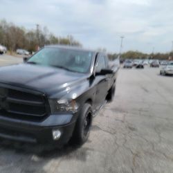 DODGE RAM 1500 4×4