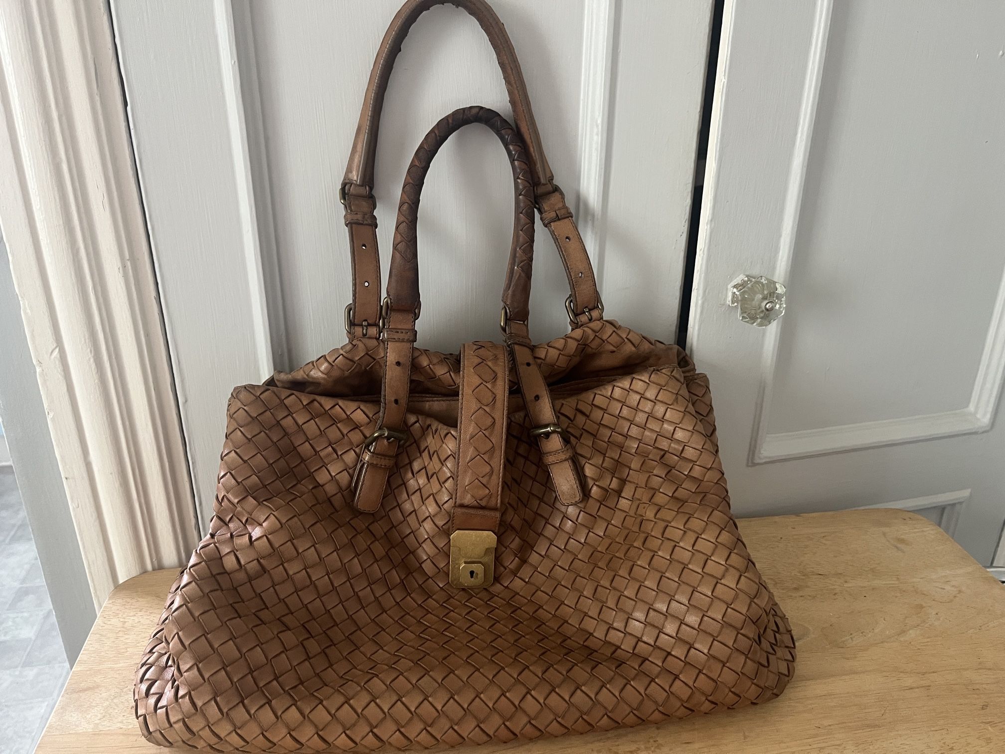 BOTTEGA VENETA Roma Hand Tote Bag Intrecciato -Caramel Color