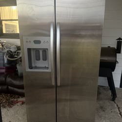 KitchenAid Fridge 