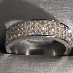 Enamel And Jewels Ring 