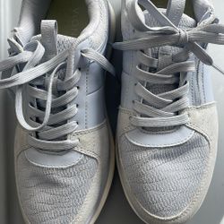 Vionic Athena Sneakers - Size 9.5 