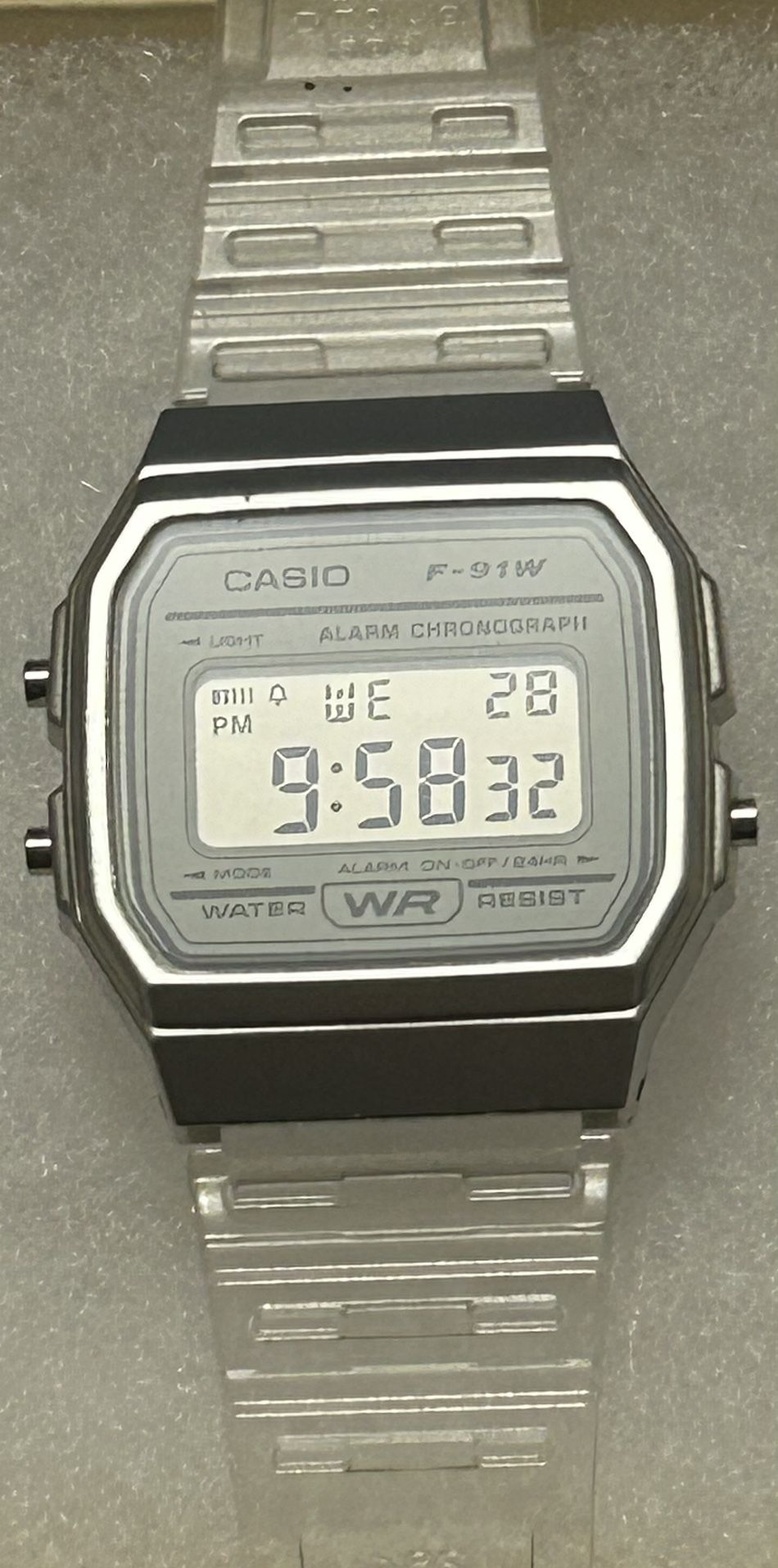 FW-91 Digital Clear Band , Brand New