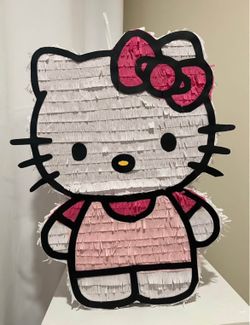 Hello Kitty Piñata