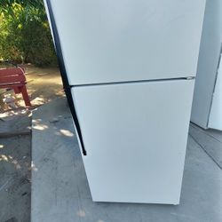 Refrigerator Apt Size