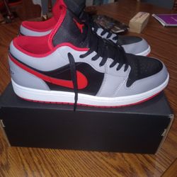 Air Jordan 1 Low Black/Fire Red-cement Gray